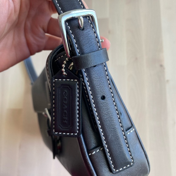 Coach Hamptons Black Leather Flap Bag- Black/ Silver - Picture 5 of 14